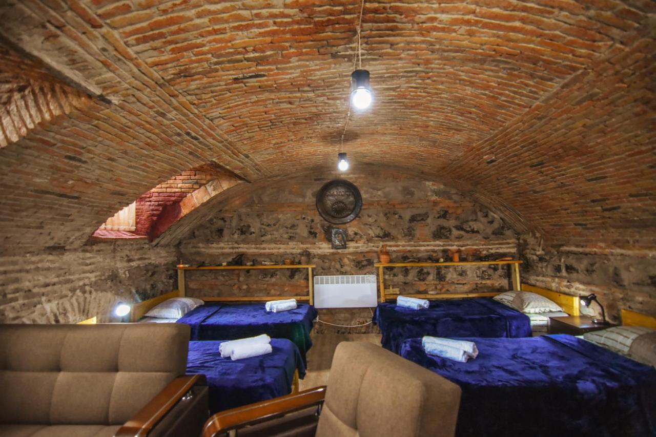Guest House Kakabadzeebi 9 Tbiliszi Kültér fotó